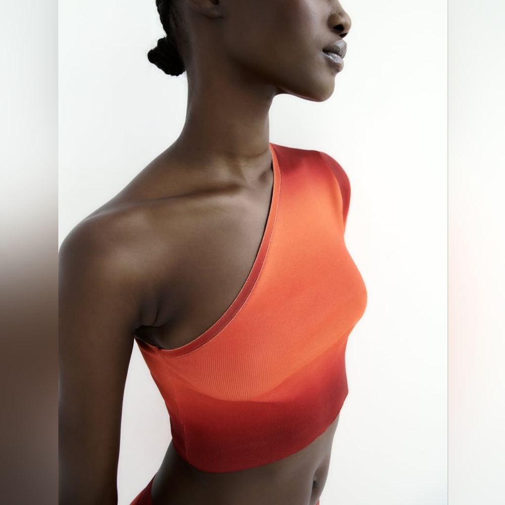 ZARA ASSYMETRICAL TIE DIE TOP